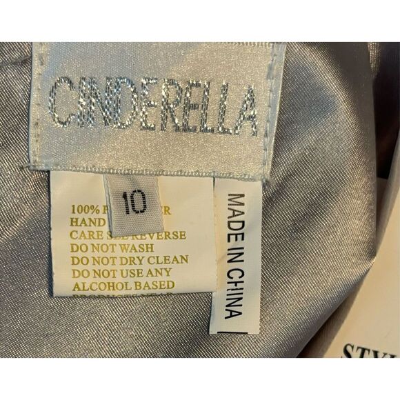 Cinderella Gray Sleeveless Beaded Adorned Formal Dress - Picture 8 of 9